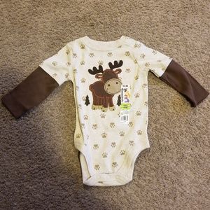 Baby moose onesie & camo Carhartt overall bibs